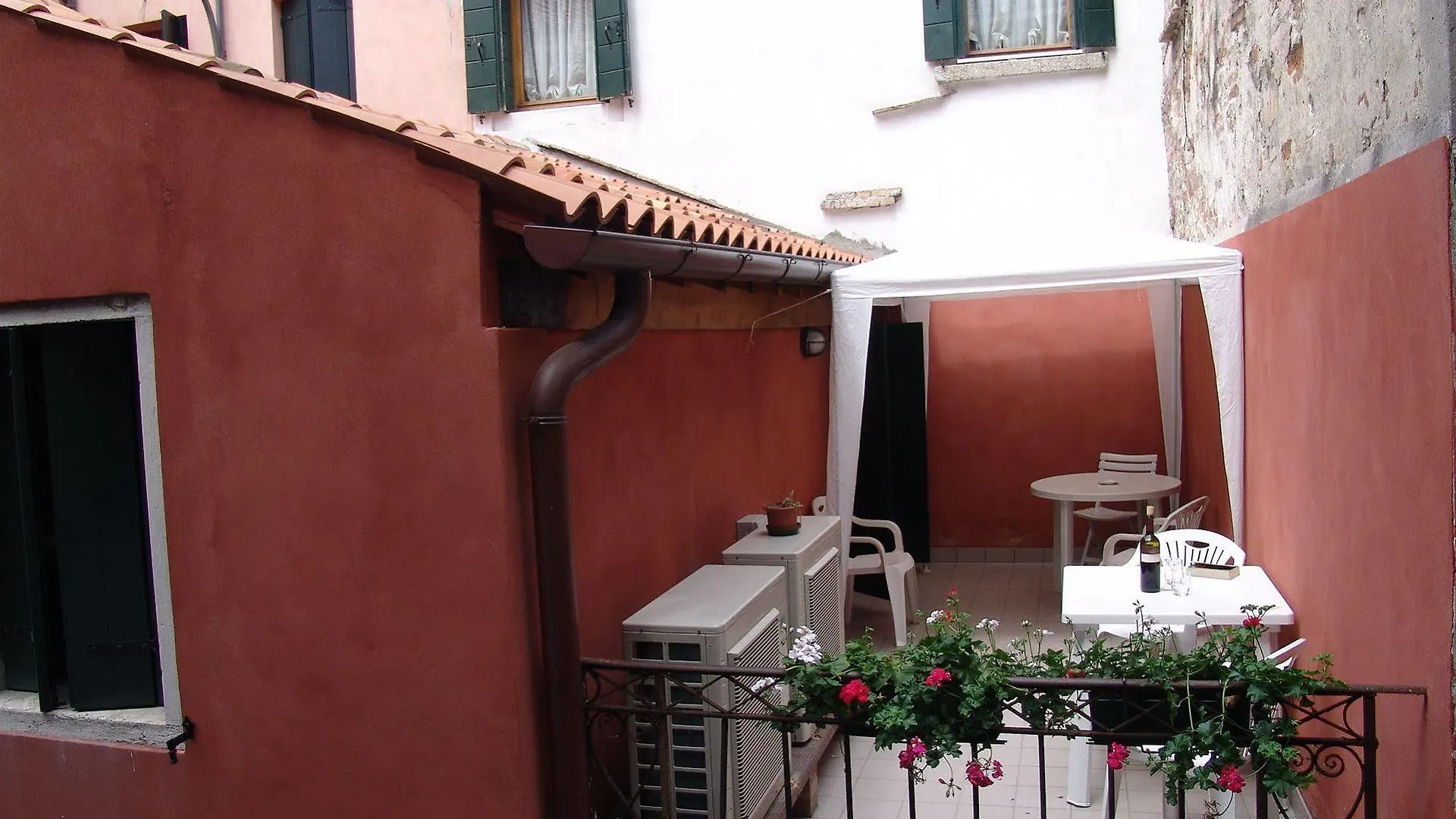 Casa Cosmo Hotel Mirano 2*,  Italy